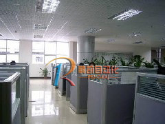 公司技術(shù)部正面